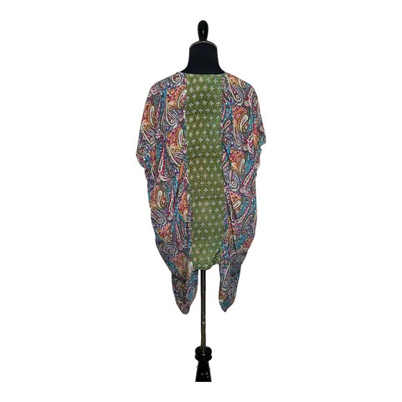 Tolani colorful paisley print short sleeves tunic top size M - Picture 2 of 15